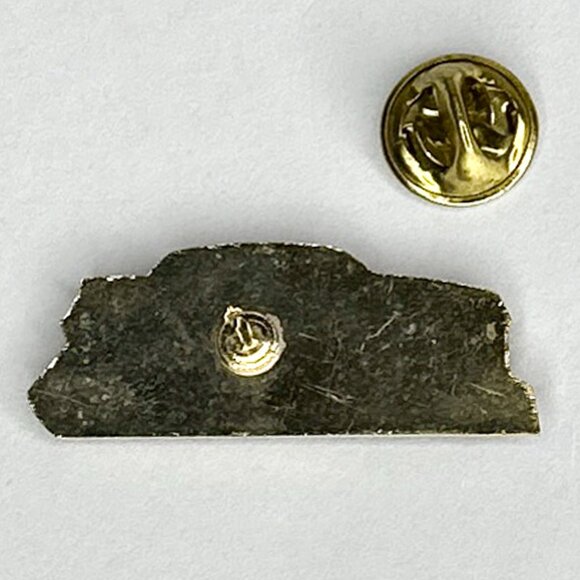 Vintage‎ Darrell Waltrip #11 Budweiser Car Yellow Black Hat/Jacket/Lapel Pin - Picture 4 of 8